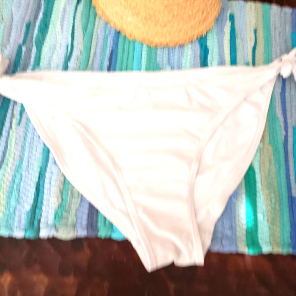 WHITE SIDE TIE BIKINI BOTTOMS